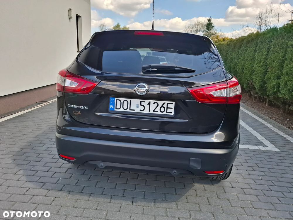 Nissan Qashqai 1.6 dCi Xtronic TEKNA+ - 6