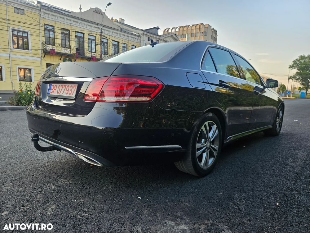 Mercedes-Benz E 300 BLUETEC HYBRID Aut. - 40