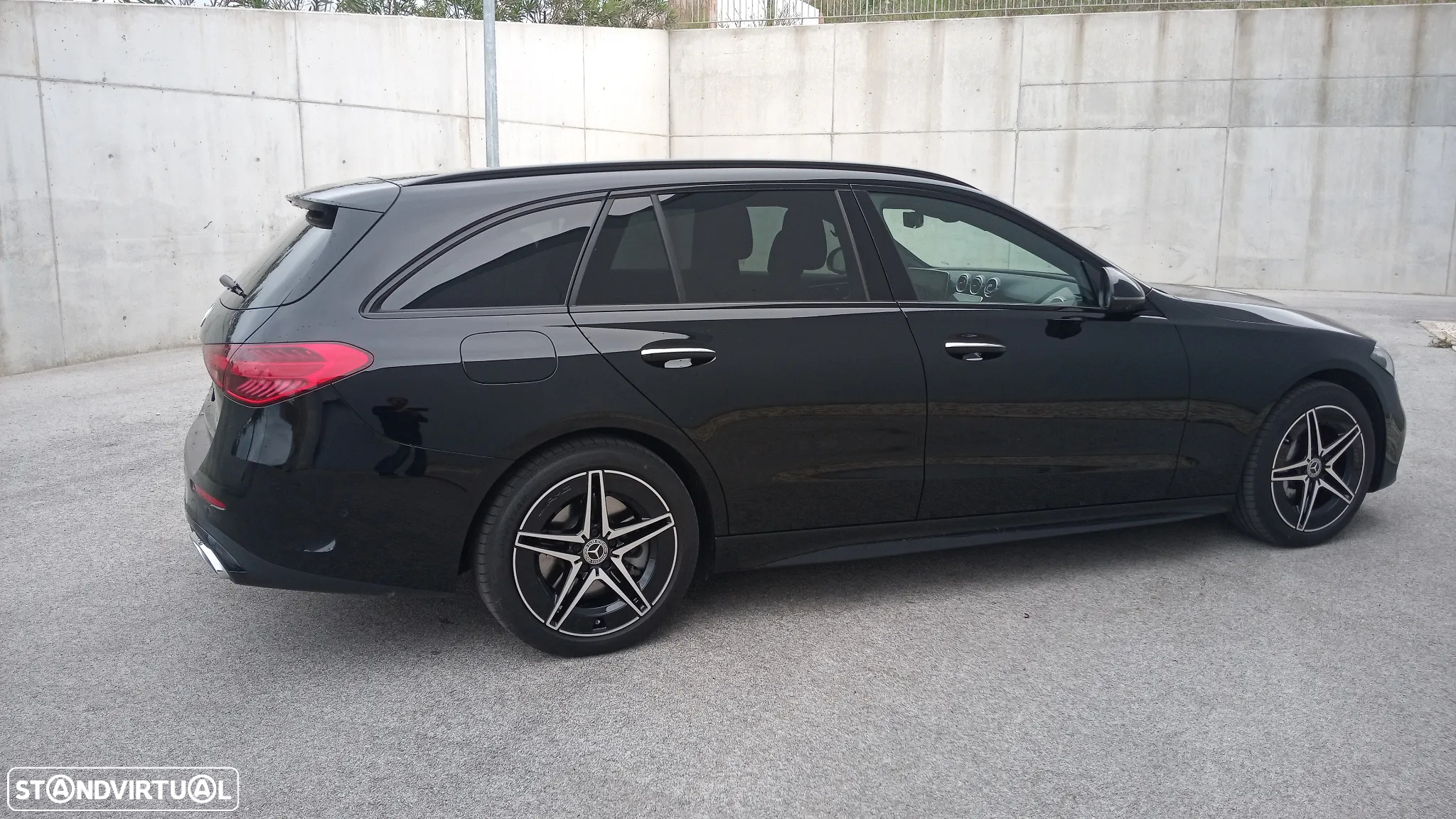 Mercedes-Benz C 300 de AMG Line - 17