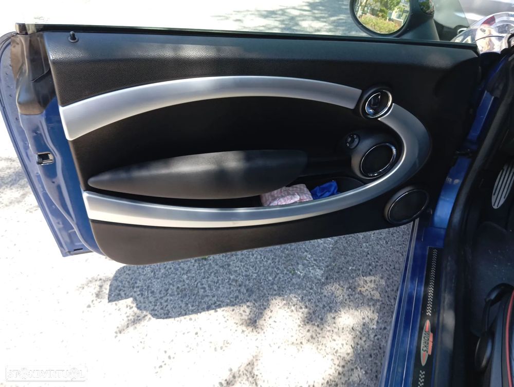 MINI Coupé John Cooper Works - 2