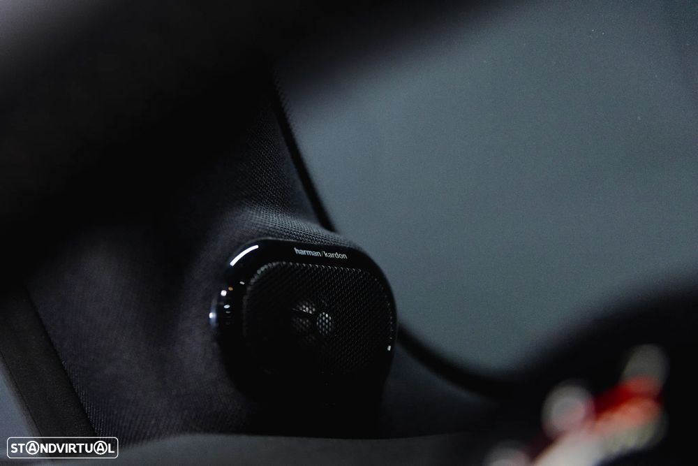 MINI 3 Portas John Cooper Works Auto Desportiva - 24