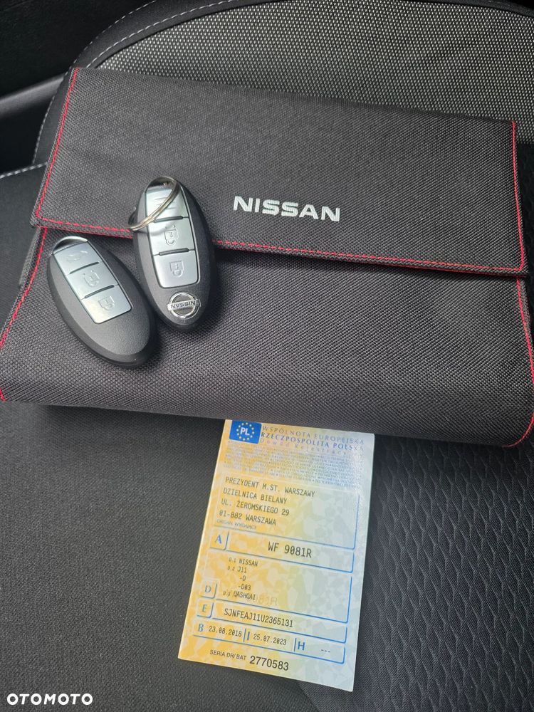 Nissan Qashqai 1.2 DIG-T N-Connecta EU6 - 38