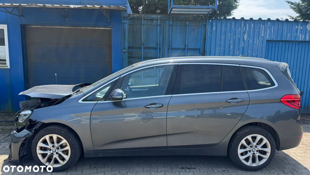 BMW Seria 2 220d Advantage - 5