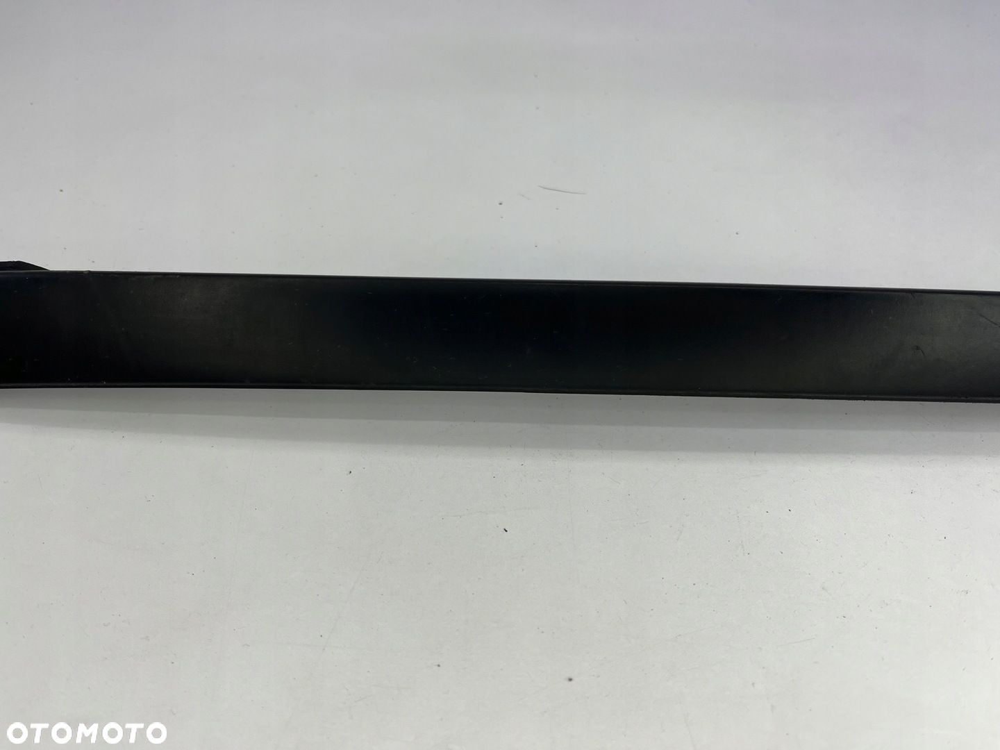 LISTWA SZYBY PRZEDNIEJ CZOŁOWEJ PRAWA BMW X3 G01 7399032 - 5