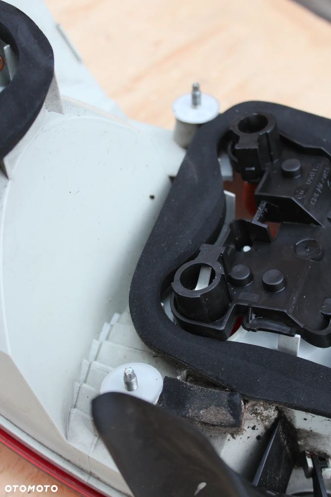 LAMPA TYLNA LEWA BMW E82 E88 COUPE CABRIO EU 6924519 2008 - 10