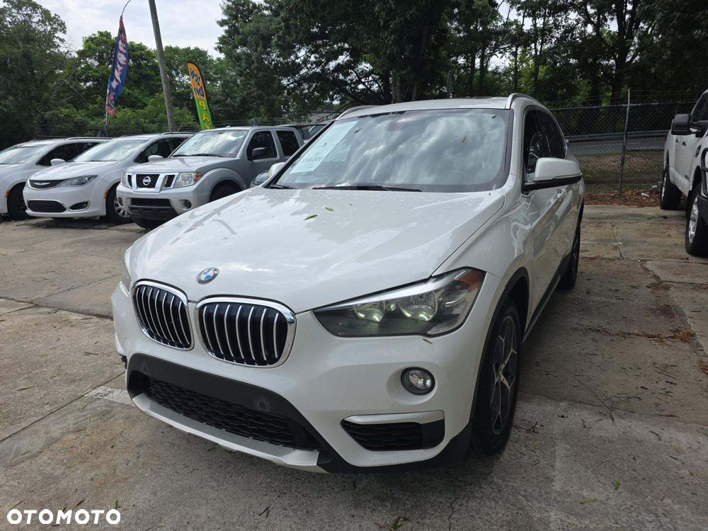 BMW X1 - 1