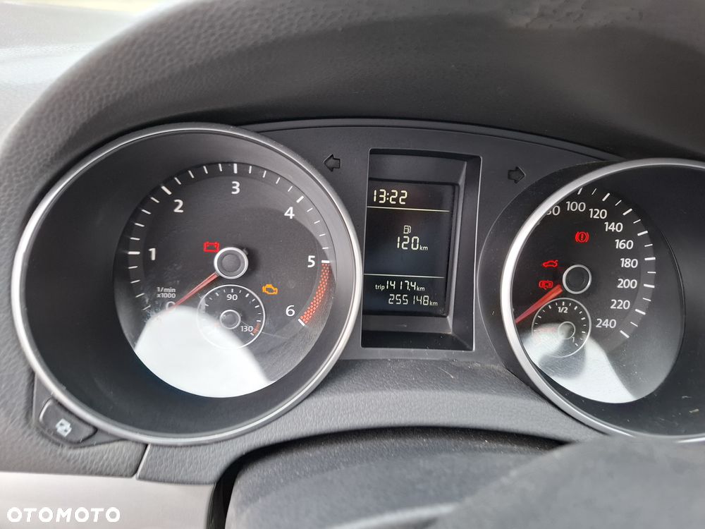 Volkswagen Golf - 11