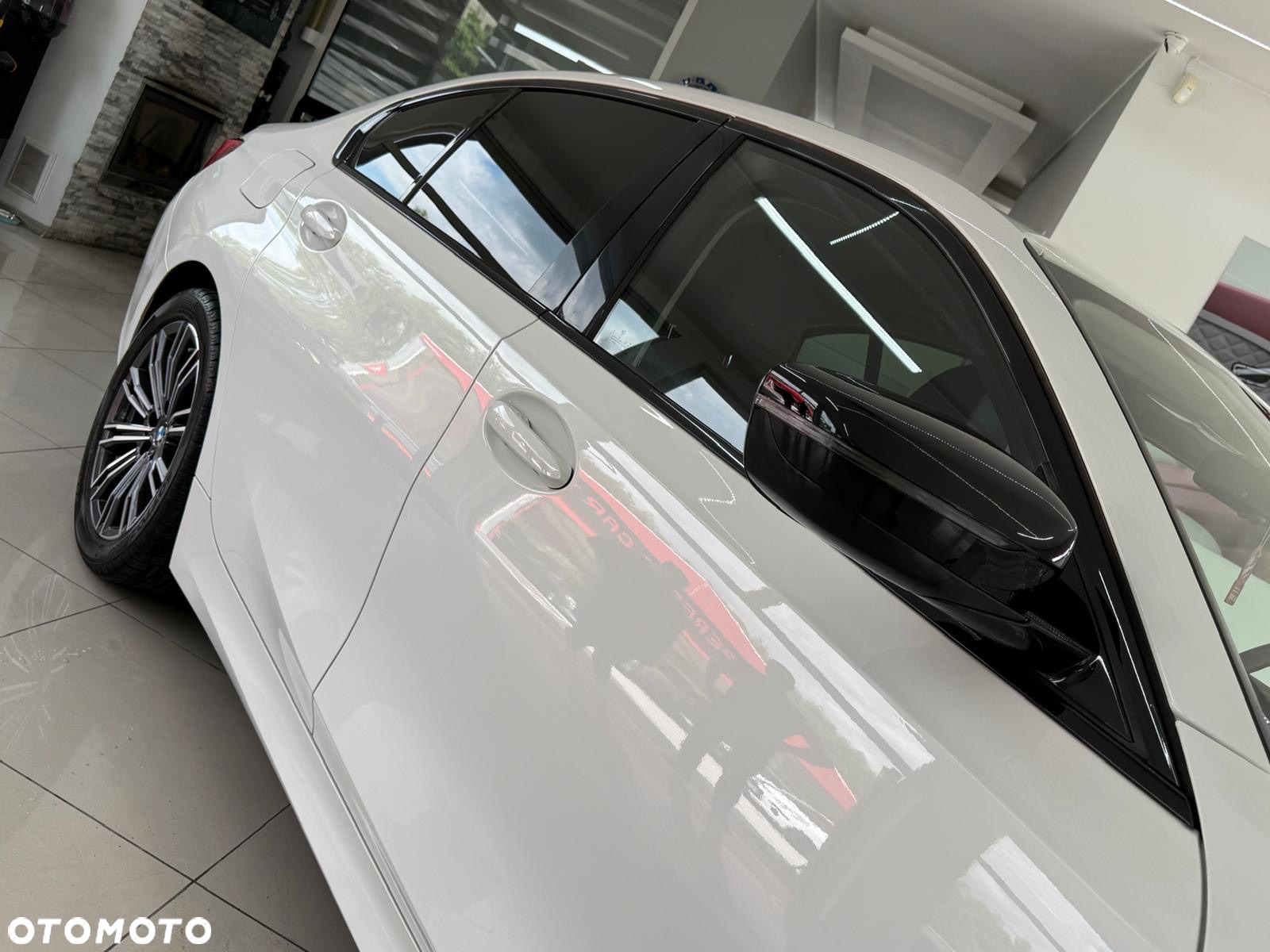 BMW Seria 3 - 37