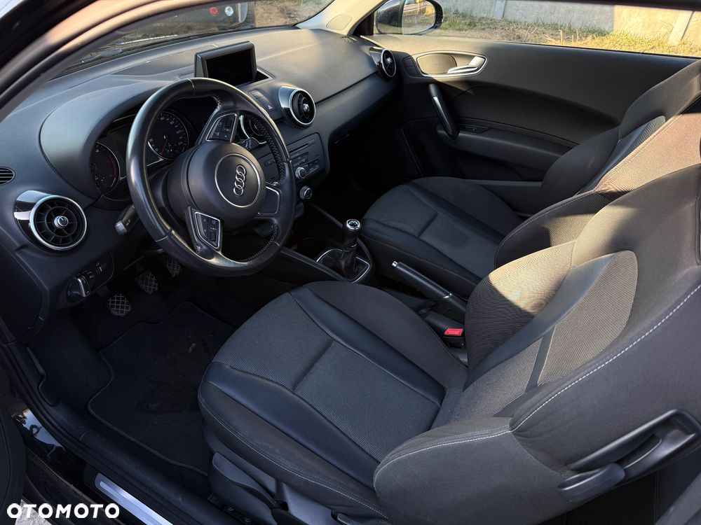 Audi A1 3-drzwiowe 1.6 TDI Ambition - 3