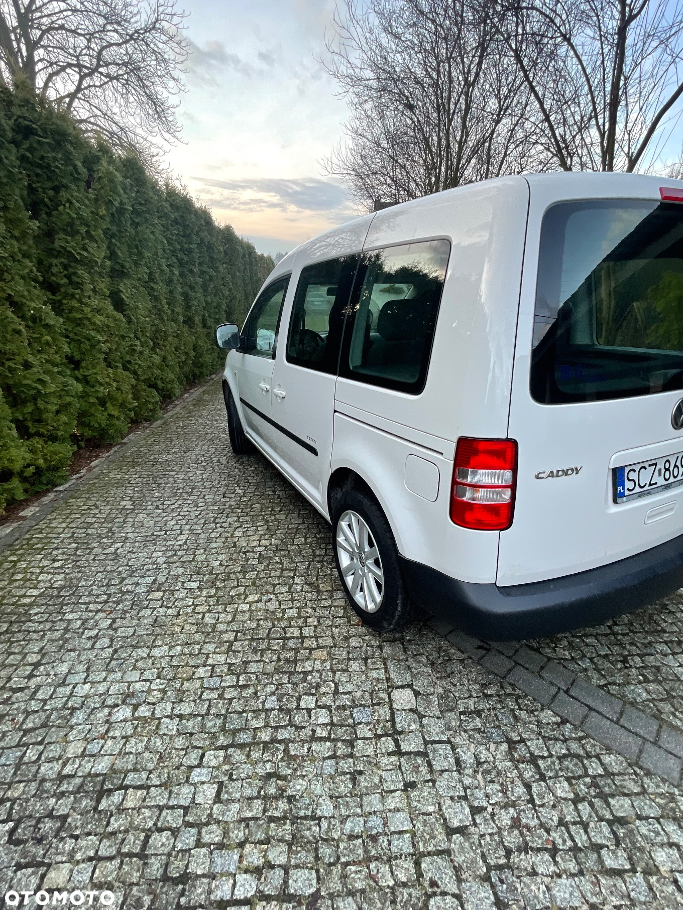 Volkswagen Caddy 2.0 TDI Highline - 11