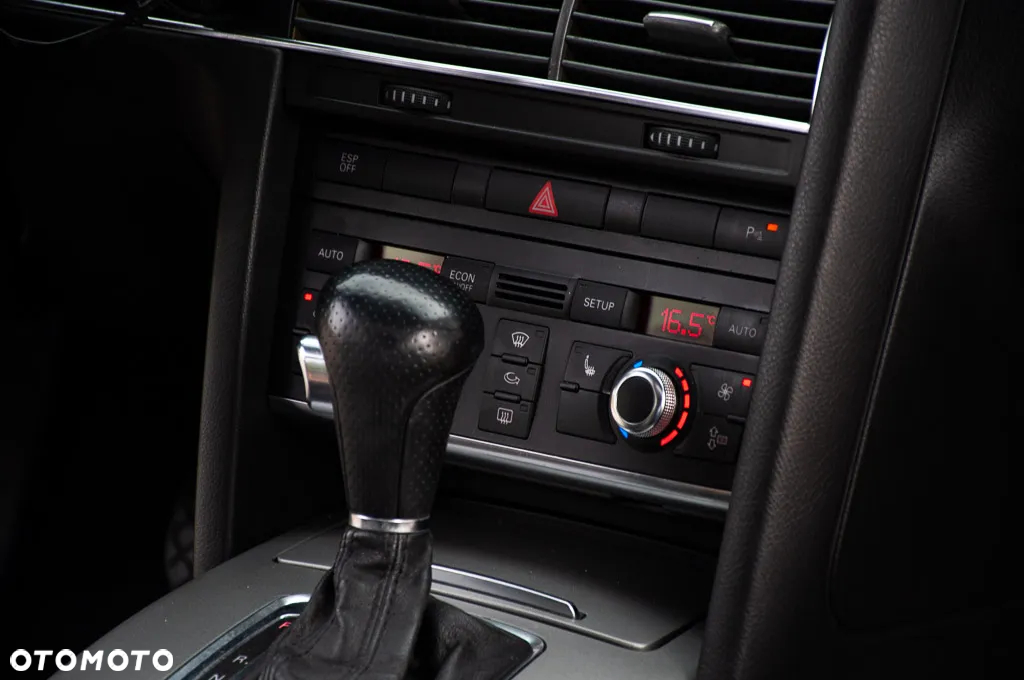 Audi A6 3.2 FSI Quattro Tiptronic - 21
