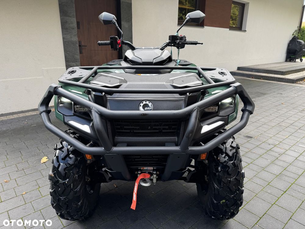 Can-Am Outlander - 1