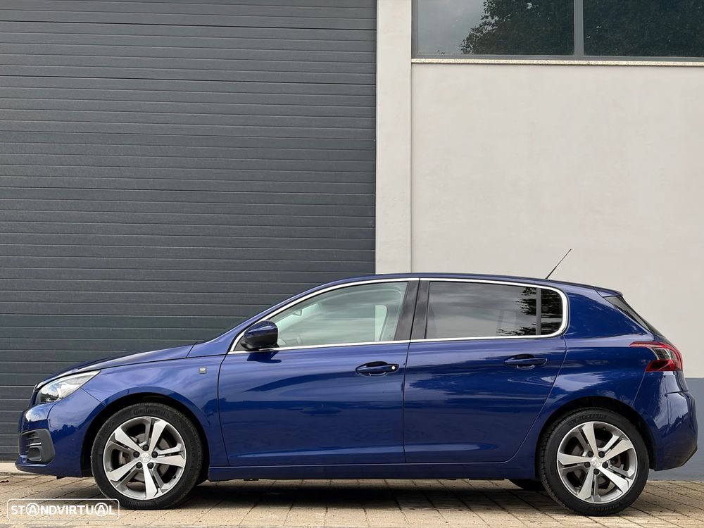 Peugeot 308 PureTech 130 GPF EAT8 Stop & Start Tech Edition - 9