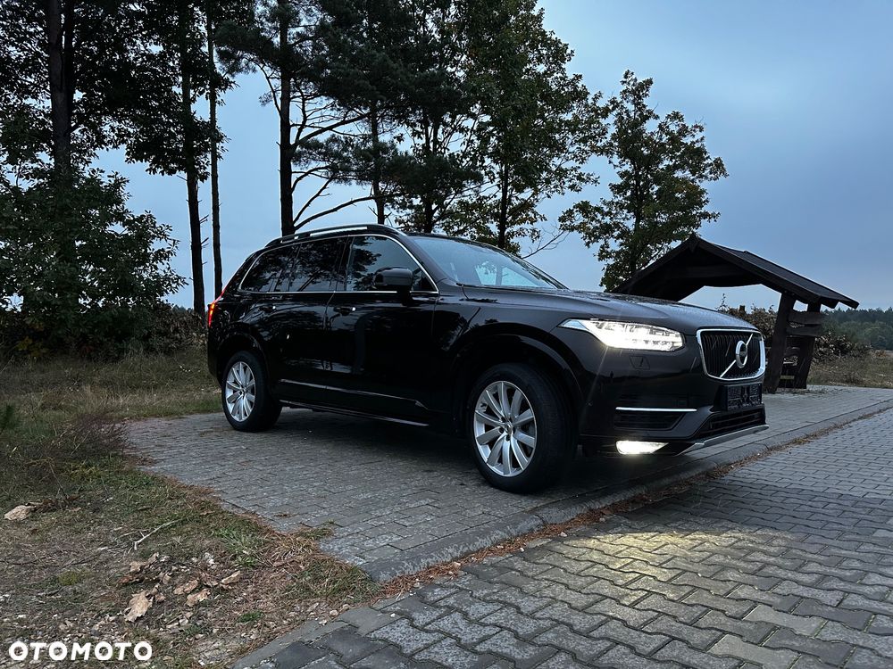 Volvo XC 90 D5 AWD Geartronic Momentum - 3