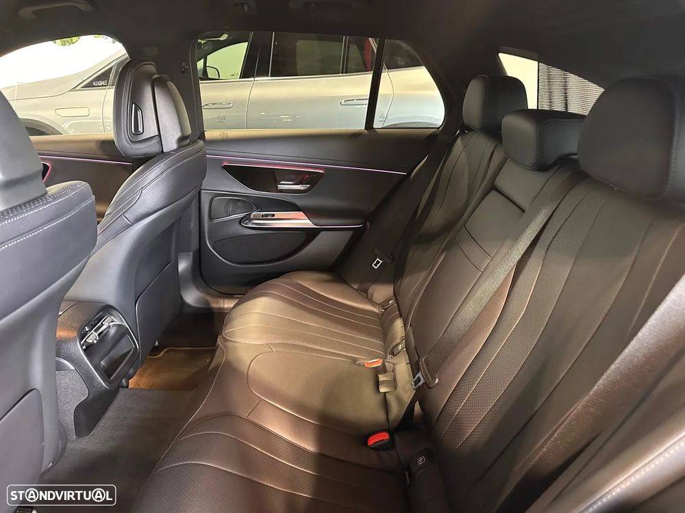 Mercedes-Benz E 220 d 9G-TRONIC Edition AVANTGARDE - 4