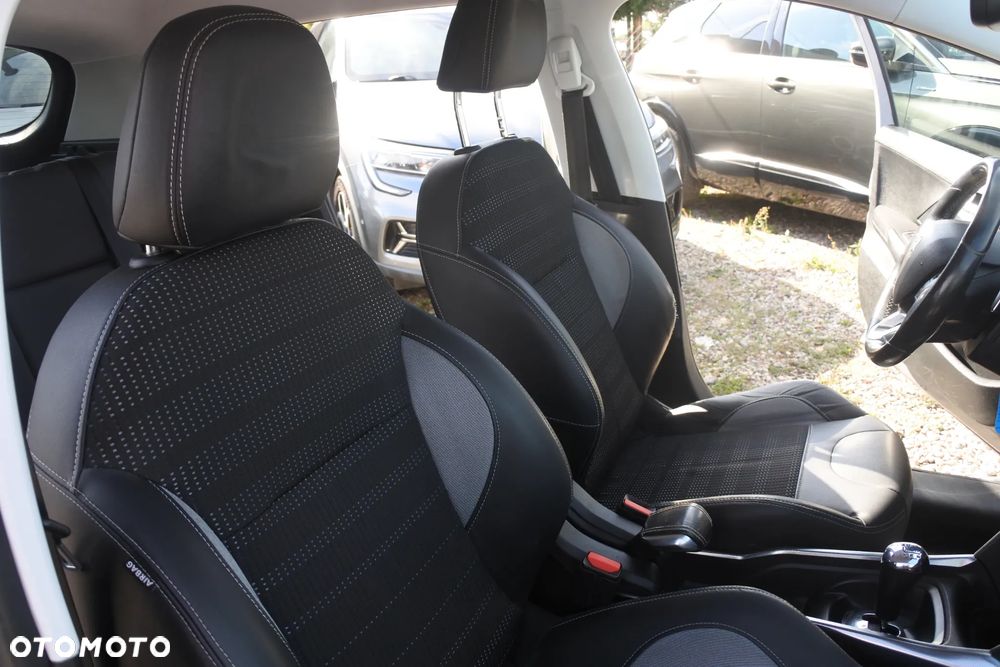 Peugeot 2008 PureTech 82 ETG5 STOP&START Allure - 6