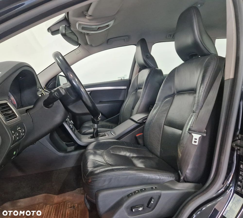 Volvo V70 2.5T Summum - 6