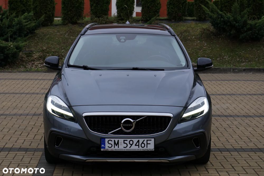 Volvo V40 Cross Country D2 Momentum - 3