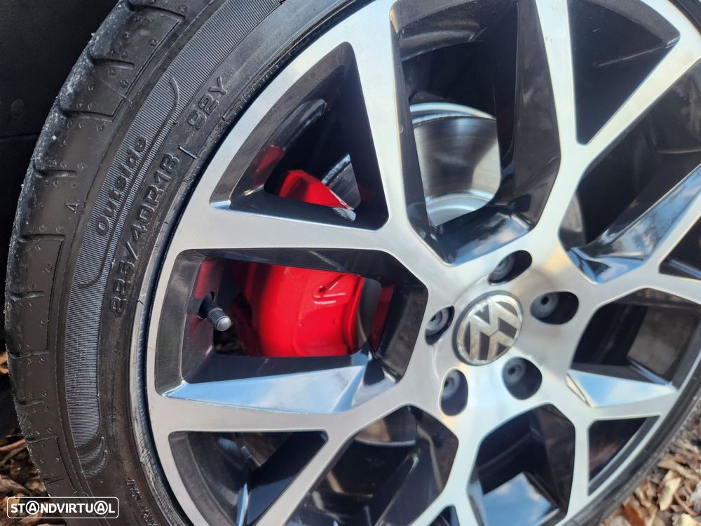 VW Golf 2.0 GTI Edition 35 - 11