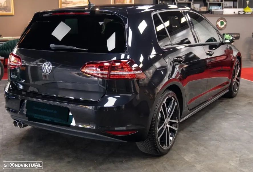 VW Golf 1.6 TDi R-Line - 3