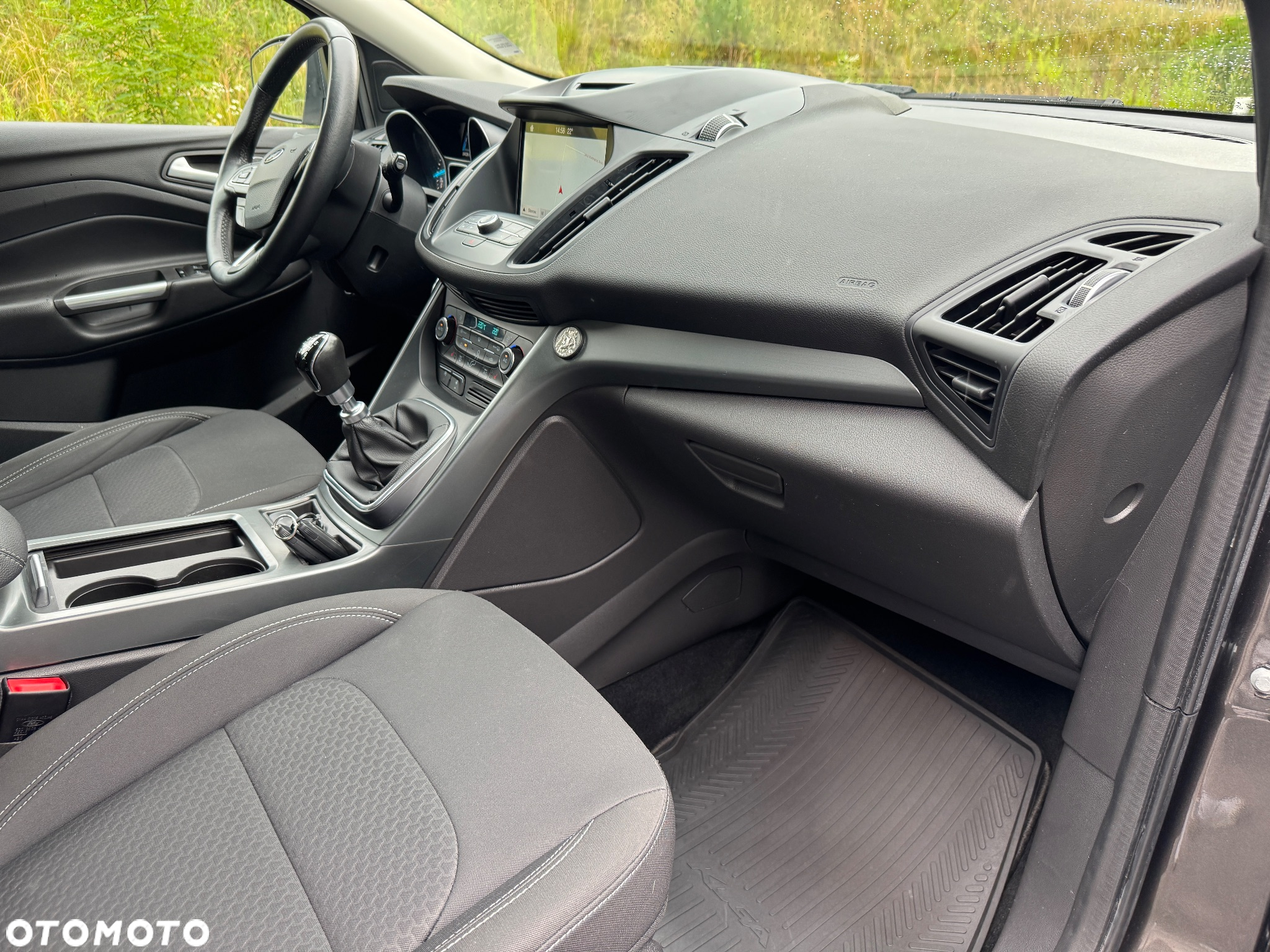 Ford Kuga 1.5 EcoBoost 2x4 Cool & Connect - 24
