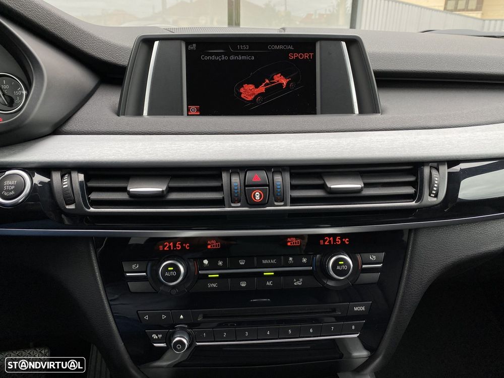 BMW X5 30 d xDrive Pack M - 23