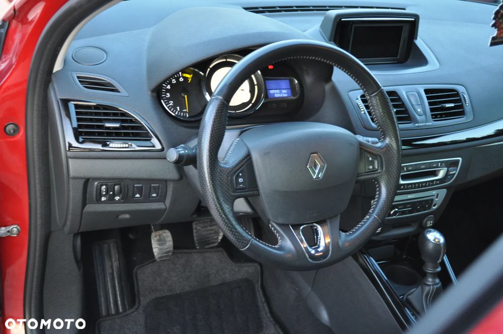 Renault Megane ENERGY TCe 115 Start & Stop Bose Edition - 18