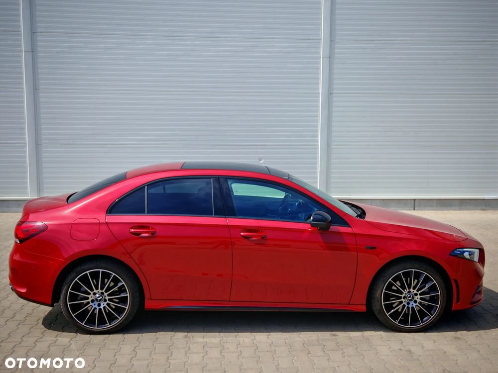 Mercedes-Benz Klasa A 250 e PHEV AMG Line 8G-DCT - 15