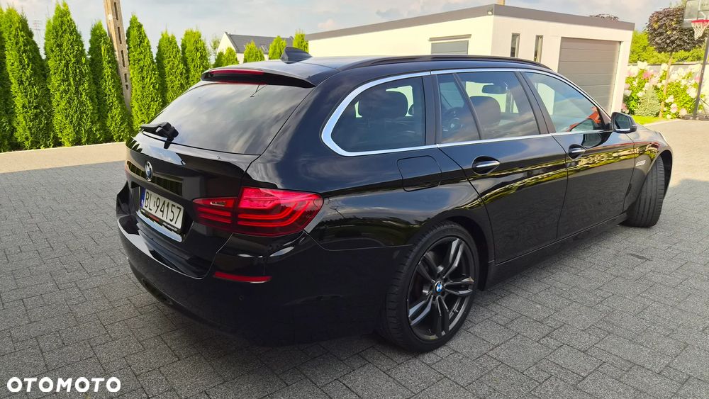 BMW Seria 5 520d - 30