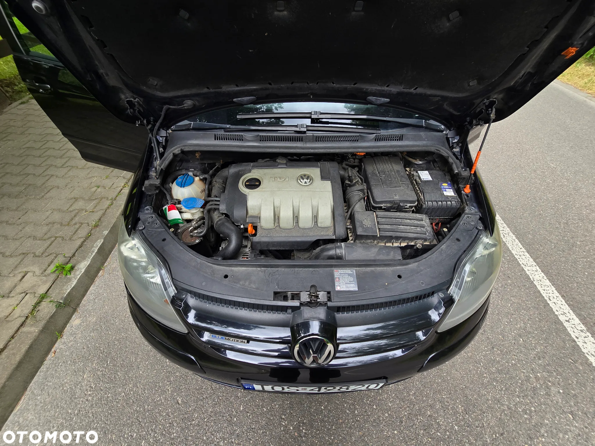 Volkswagen Golf Plus 1.9 TDI Comfortline - 25