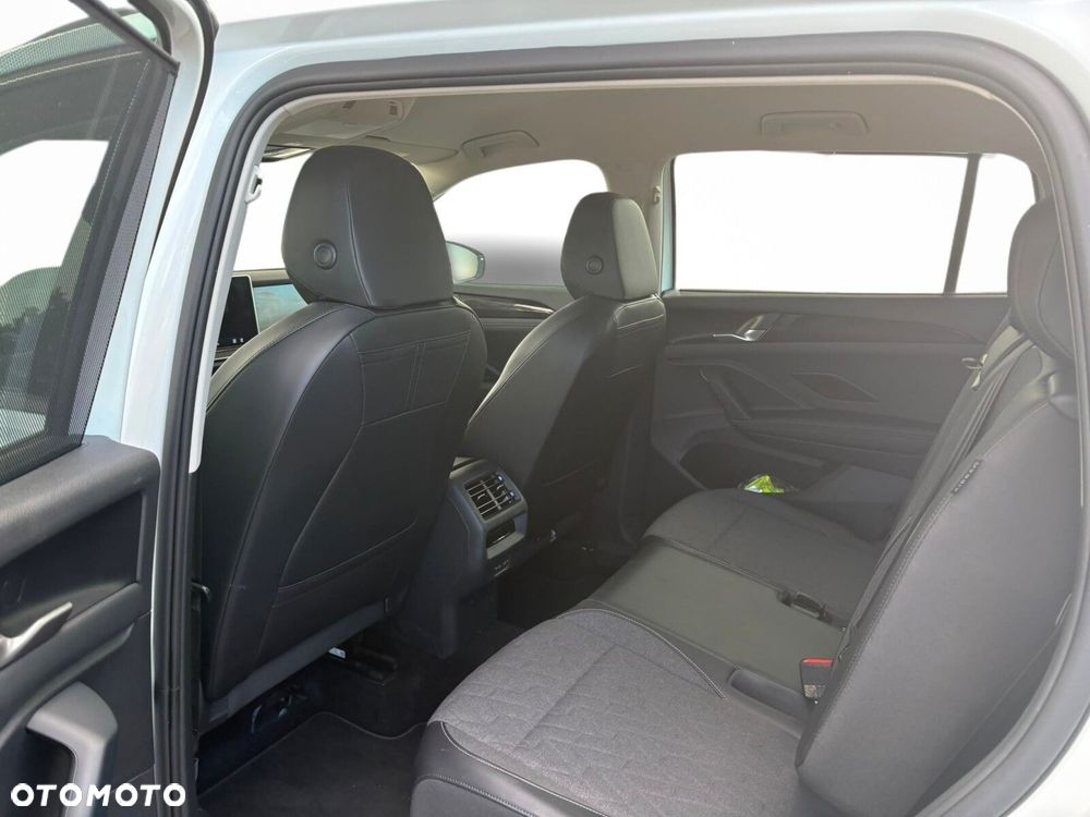 Volkswagen Tayron 1.5 eTSI mHEV Life DSG - 7