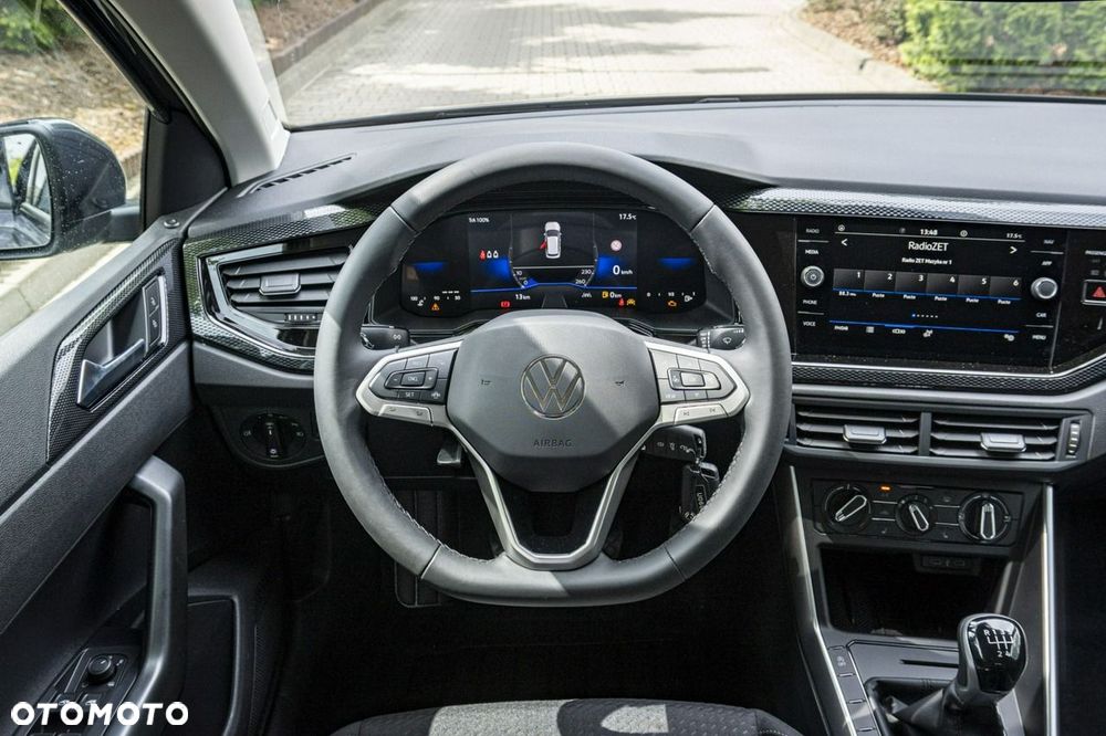 Volkswagen Polo - 16