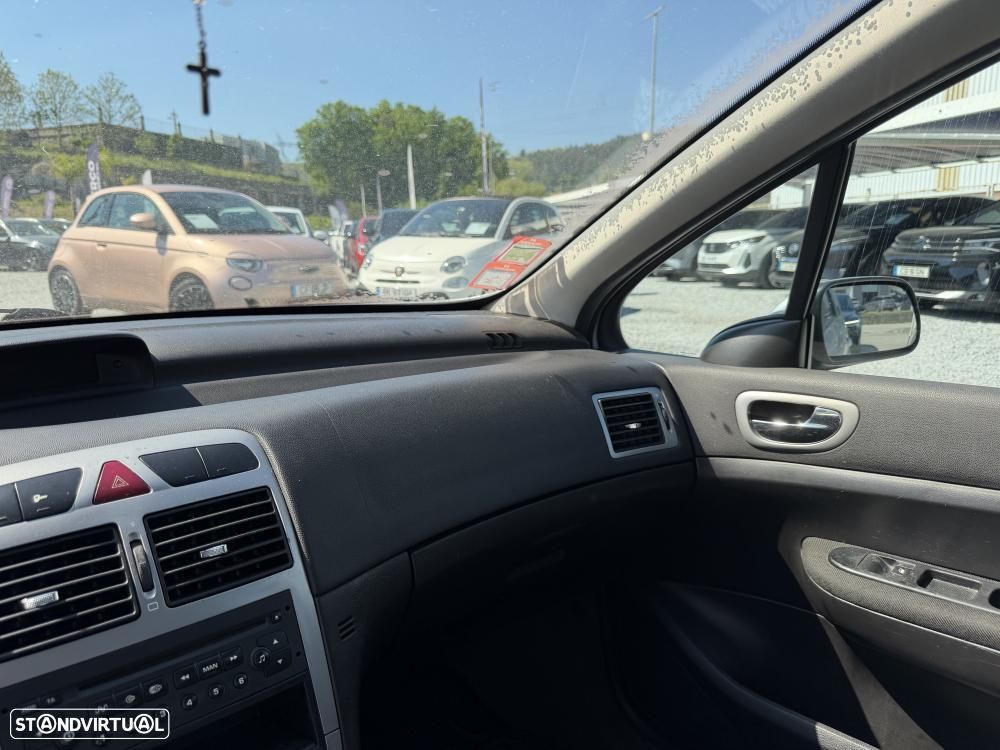 Peugeot 307 Break 1.4 HDi XS Premium - 15