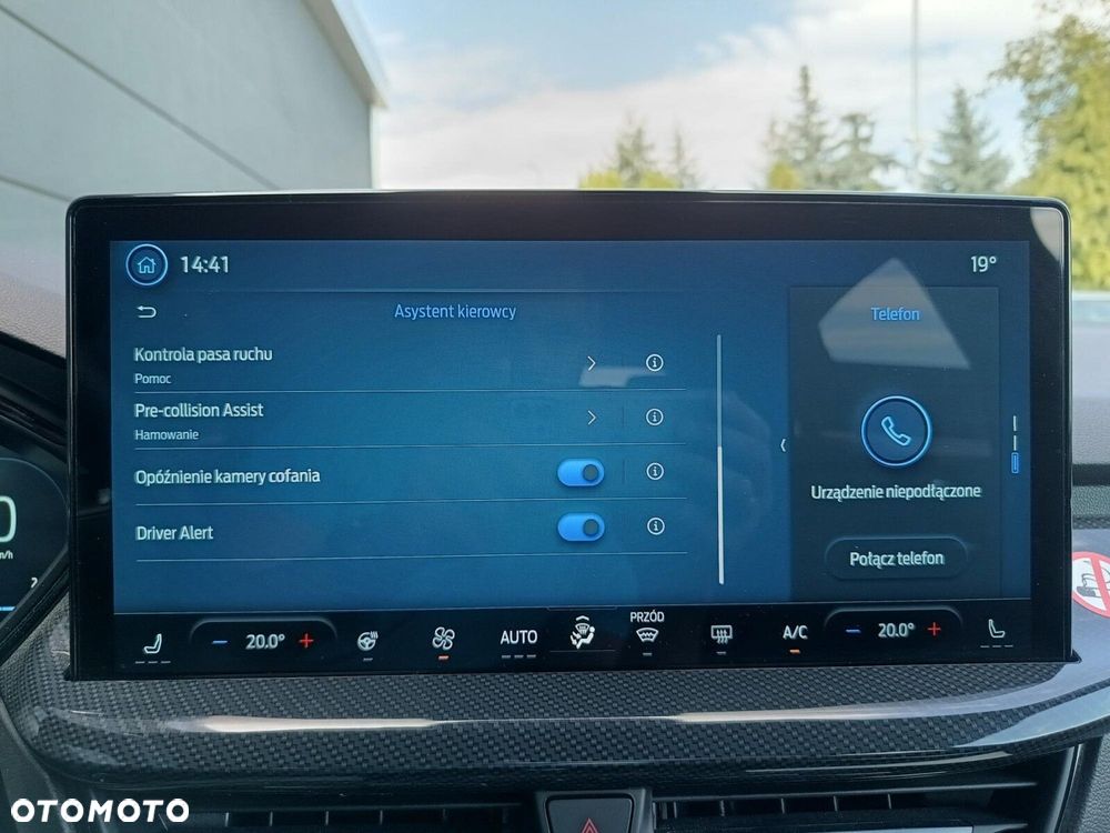 Ford Focus 1.0 EcoBoost ST-Line X - 30