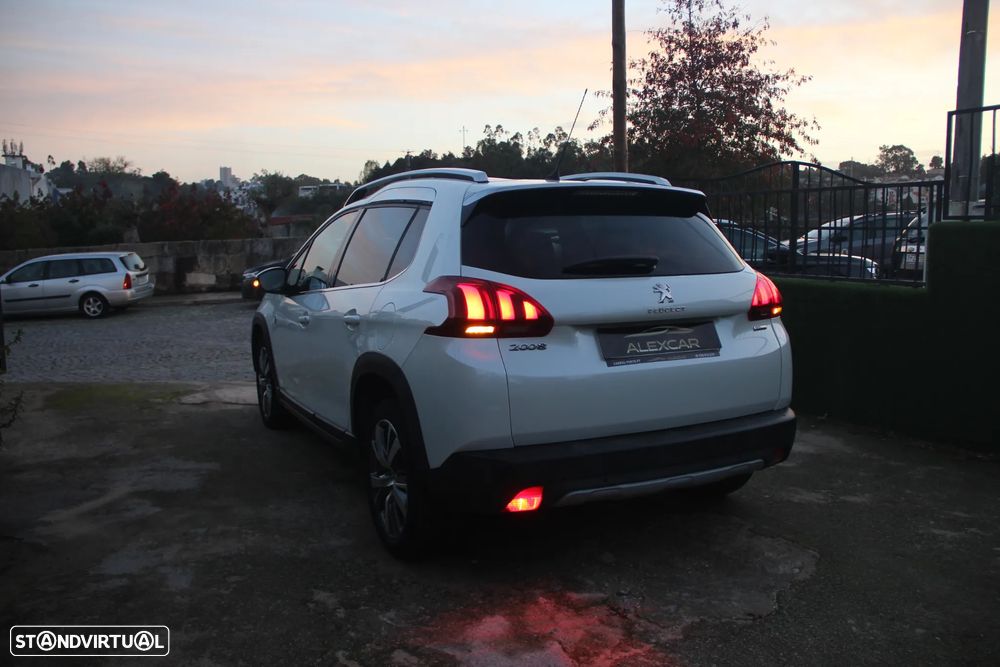 Peugeot 2008 PureTech 130 Stop&Start Crossway - 4