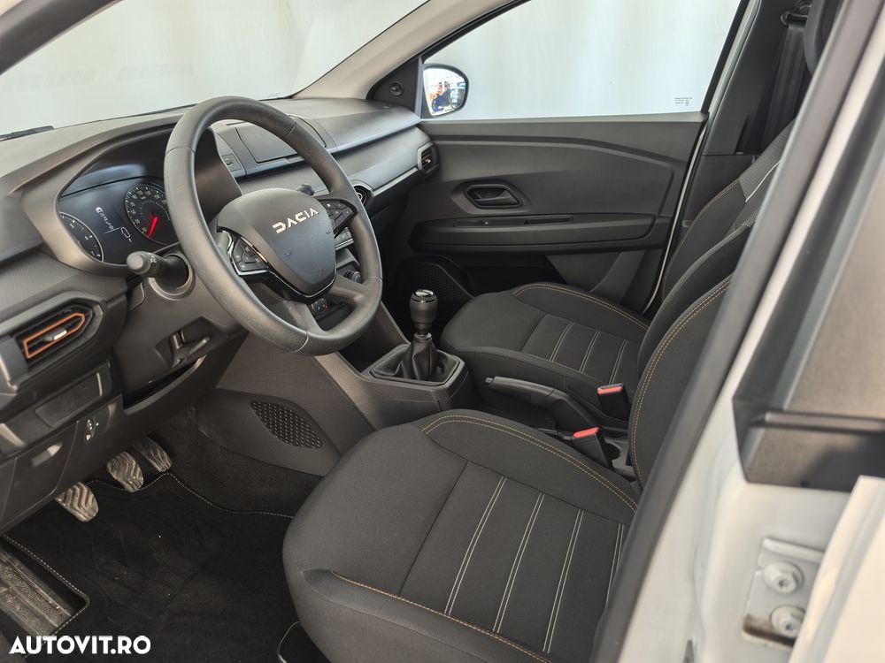 Dacia Sandero Stepway TCe 90 MT6 Essential - 10