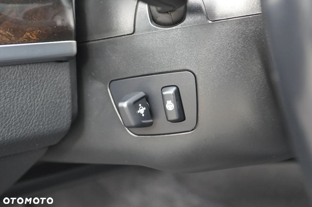 BMW Seria 5 528i xDrive Sport-Aut Modern Line - 20