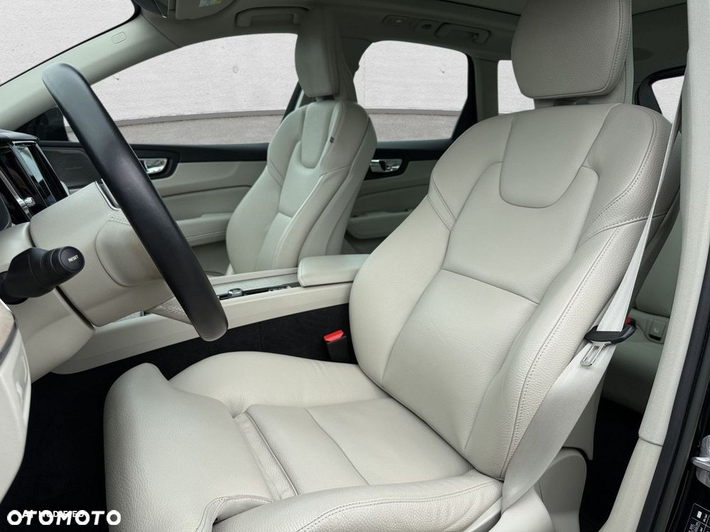 Volvo XC 60 - 11