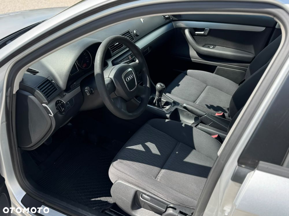 Audi A4 Avant - 12