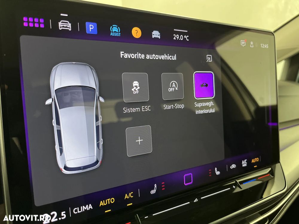 VOLKSWAGEN Golf 2024 — imagine 25