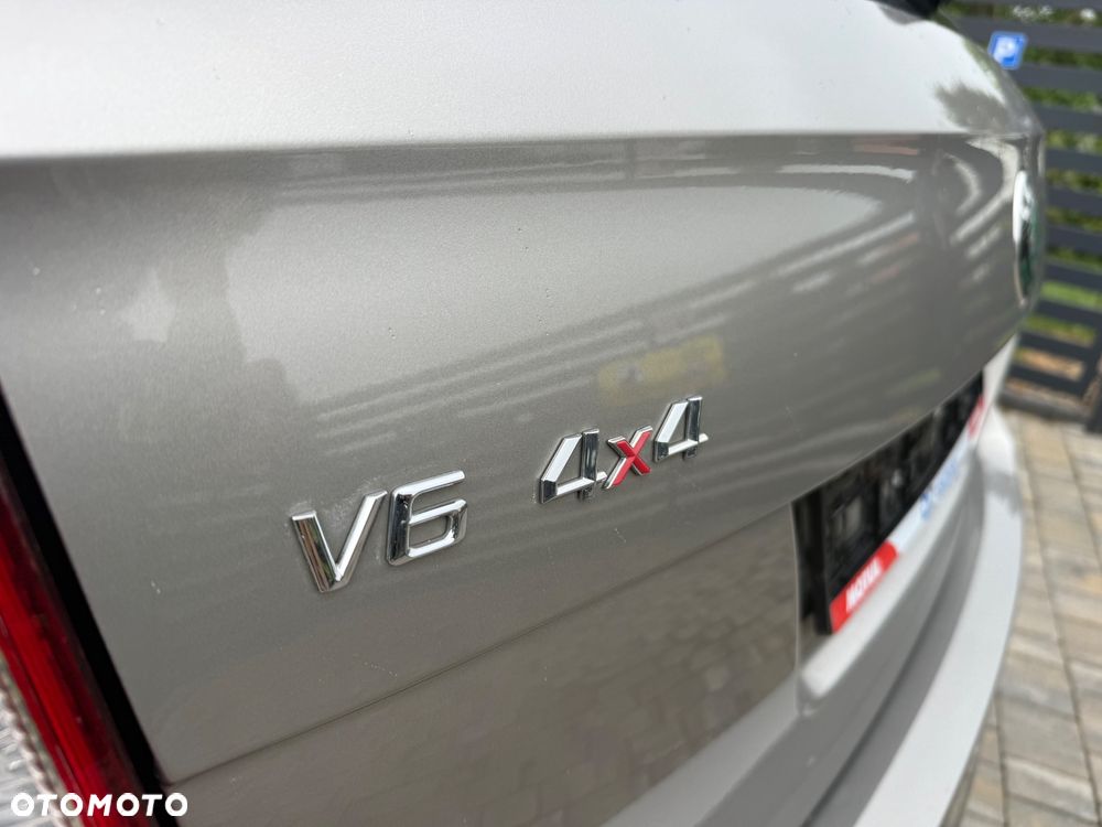 Skoda Superb 3.6 FSI 4x4 Comfort DSG - 6