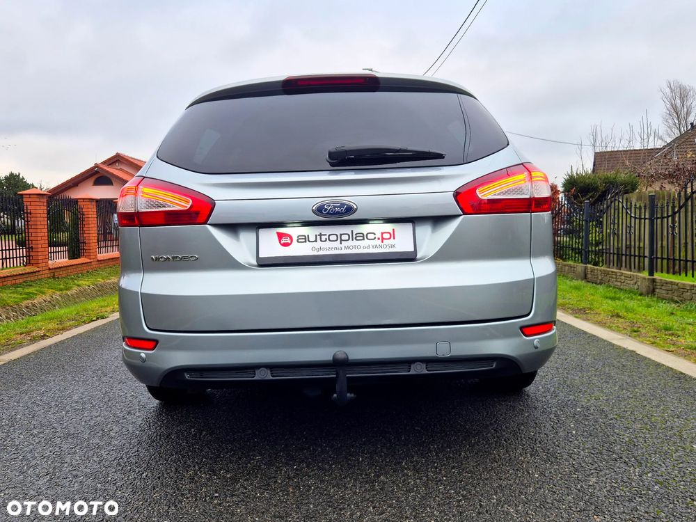 Ford Mondeo 2.0 TDCi Titanium - 16