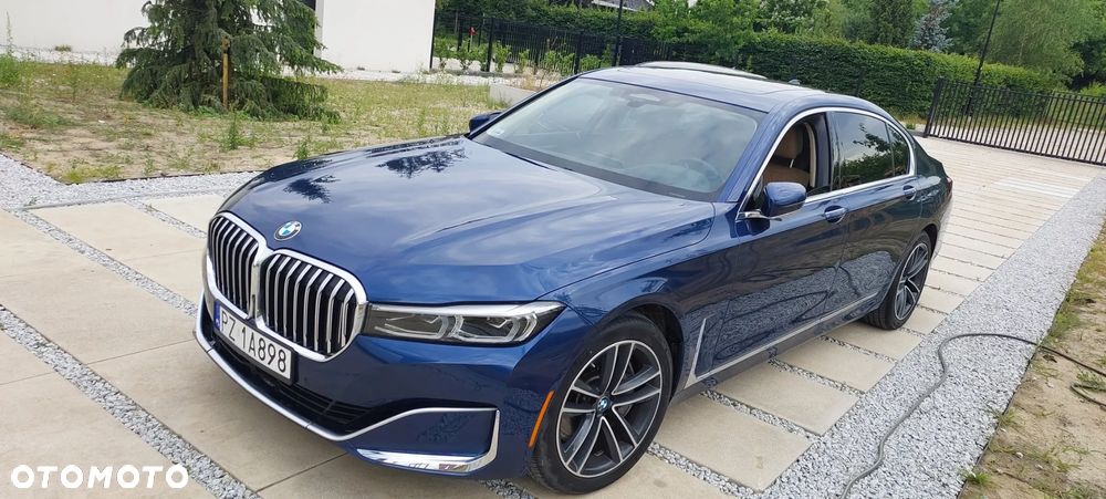 BMW Seria 7 750Li xDrive - 9
