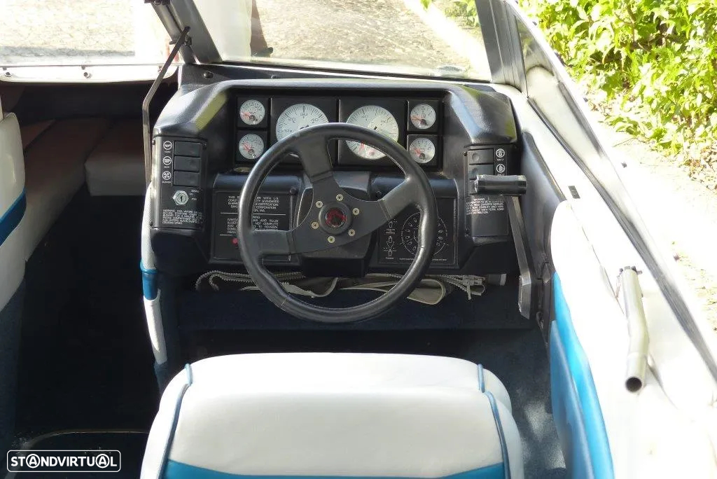 Bayliner 3.0 Capri - 5