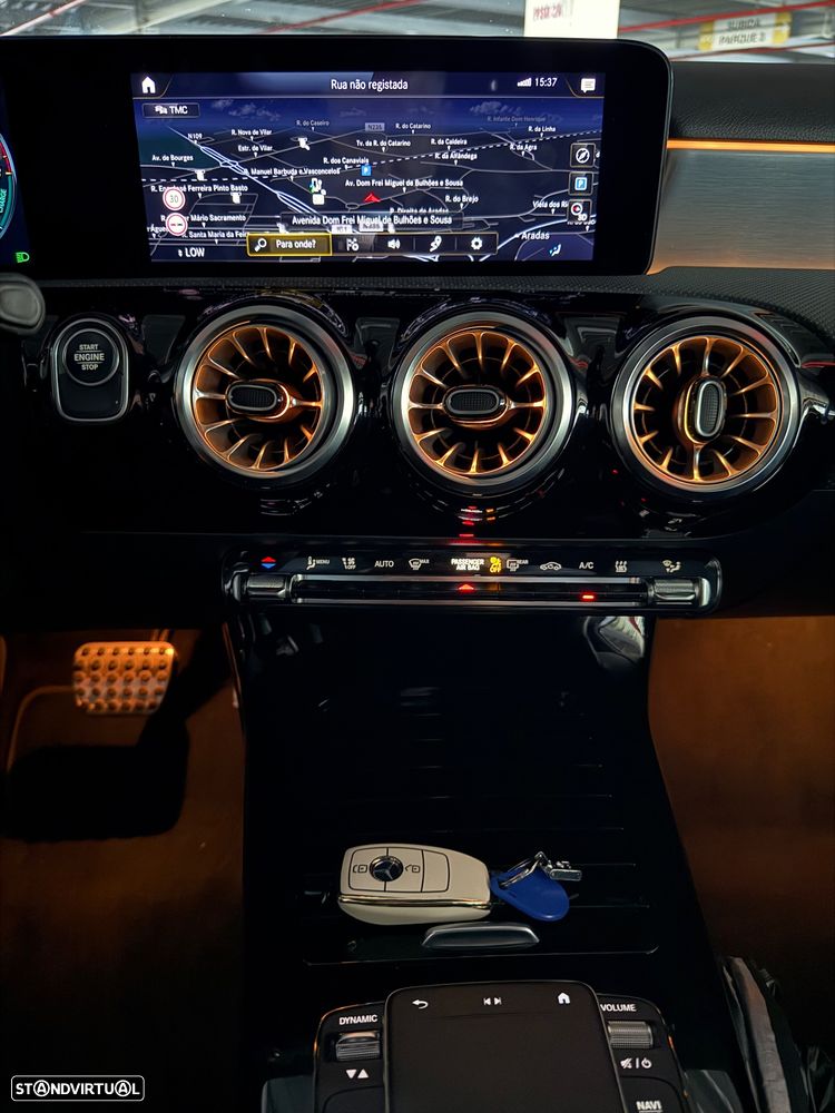 Mercedes-Benz A 250 e 8G-DCT AMG Line Advanced Plus - 21