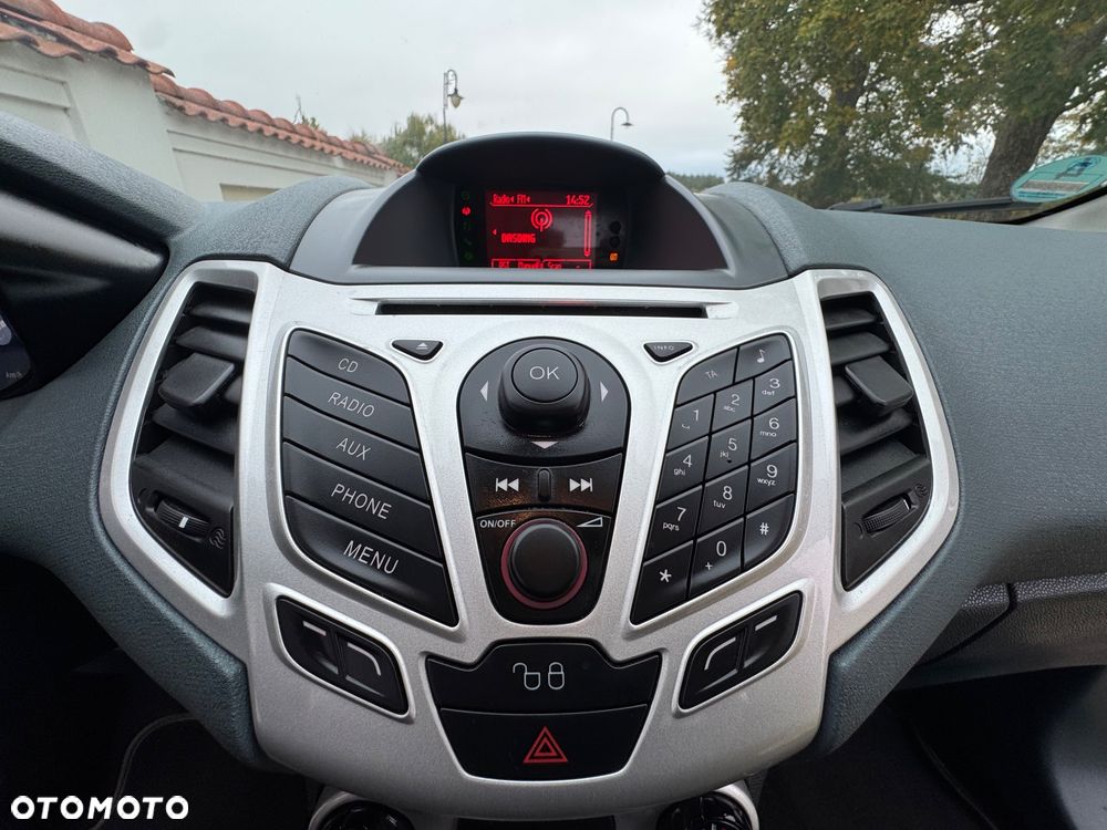 Ford Fiesta - 21