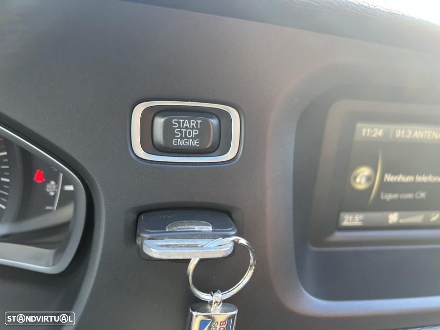 Volvo V40 2.0 D2 Kinetic - 28