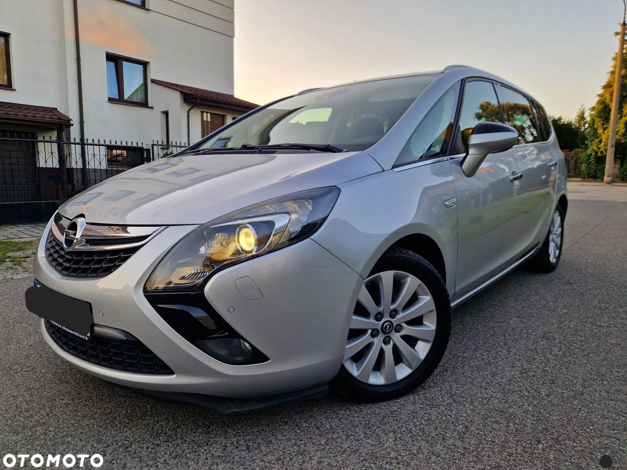 Opel Zafira 2.0 CDTI Cosmo EcoFLEX S&S - 1