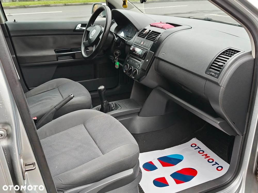 Volkswagen Polo 1.2 12V Comfortline - 9