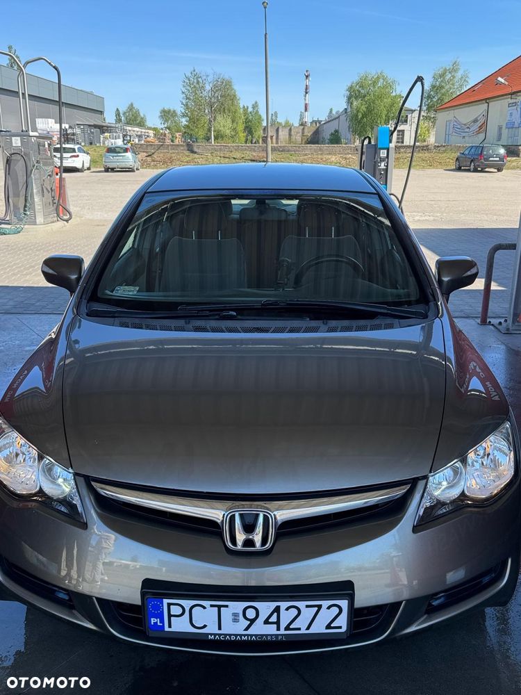 Honda Civic 1.8 Comfort - 17